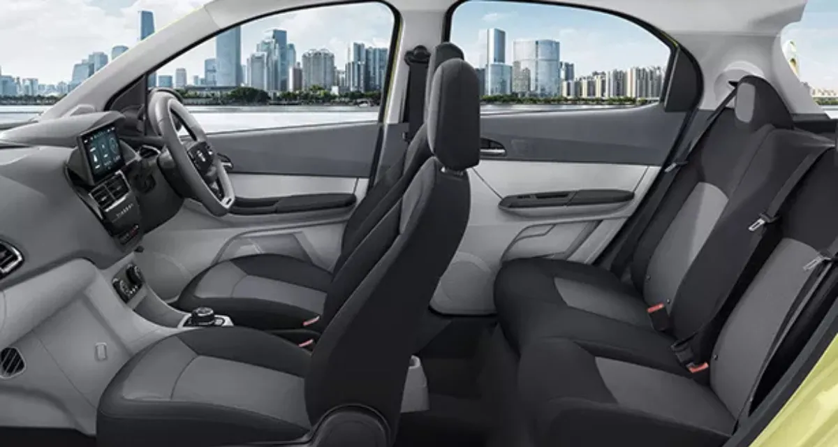 Tata Tiago 2025 interior features